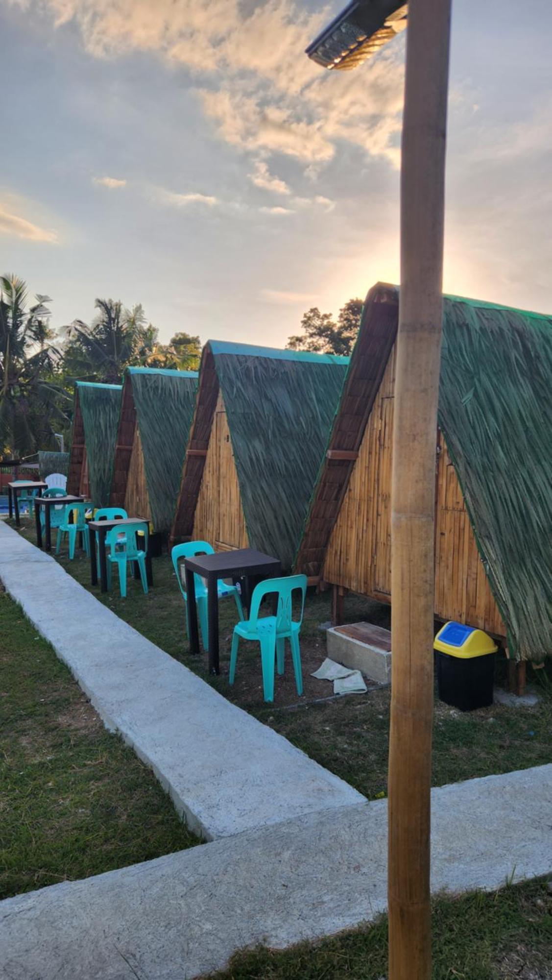 Nirvana Bamboo Houses & Dive Resort Moalboal Εξωτερικό φωτογραφία