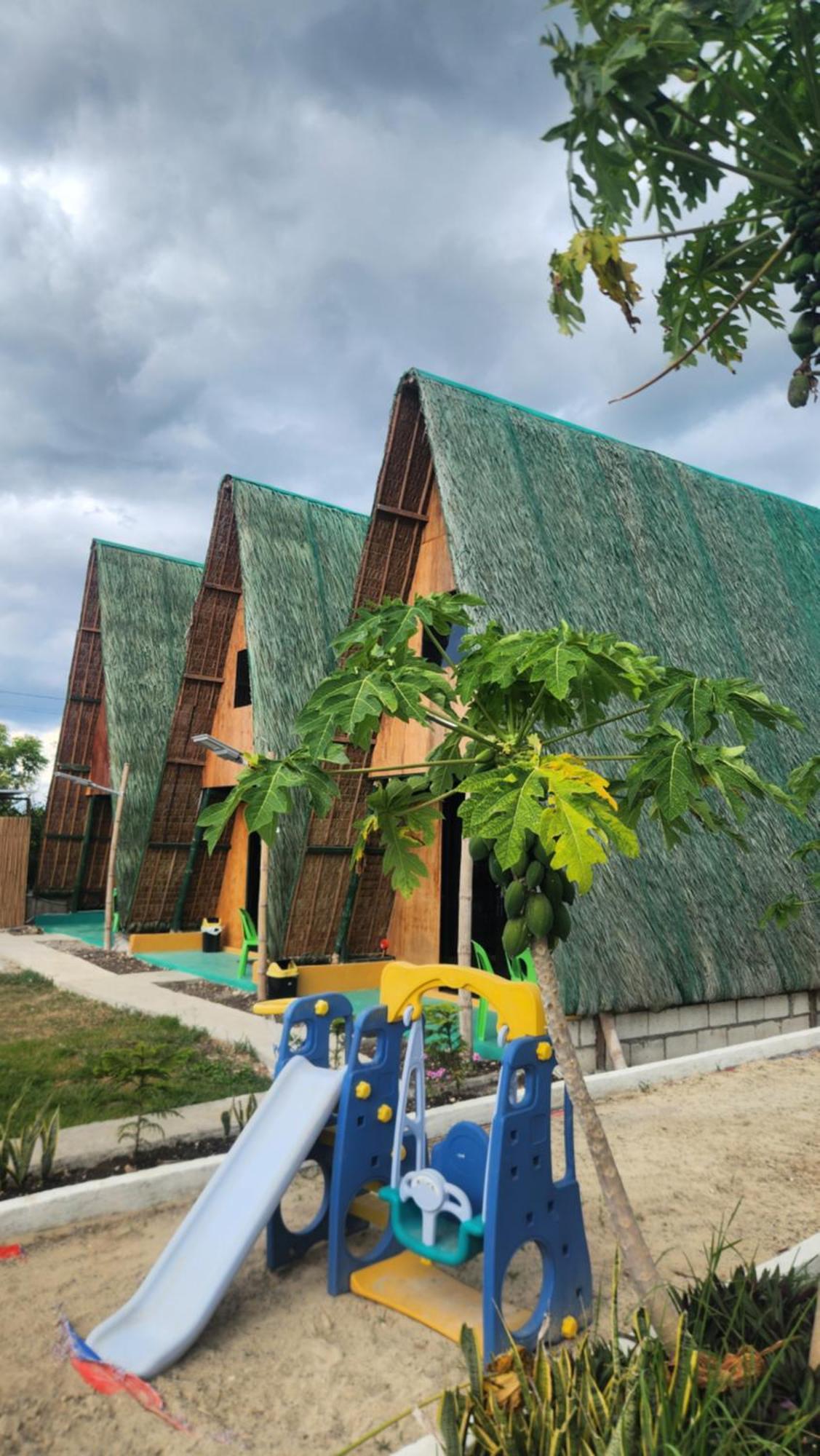Nirvana Bamboo Houses & Dive Resort Moalboal Εξωτερικό φωτογραφία